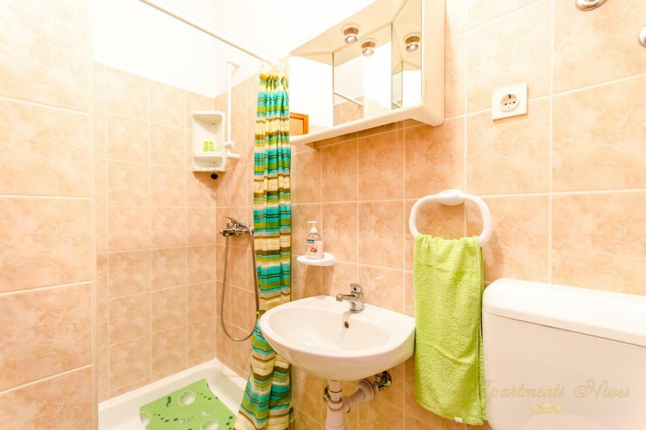 Apartments Nives Suhi Potok Jesenice  Exterior foto